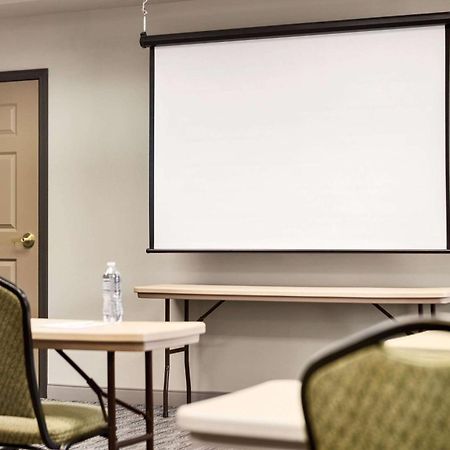 Country Inn & Suites By Radisson, St Cloud East, Mn Сент-Клауд Экстерьер фото