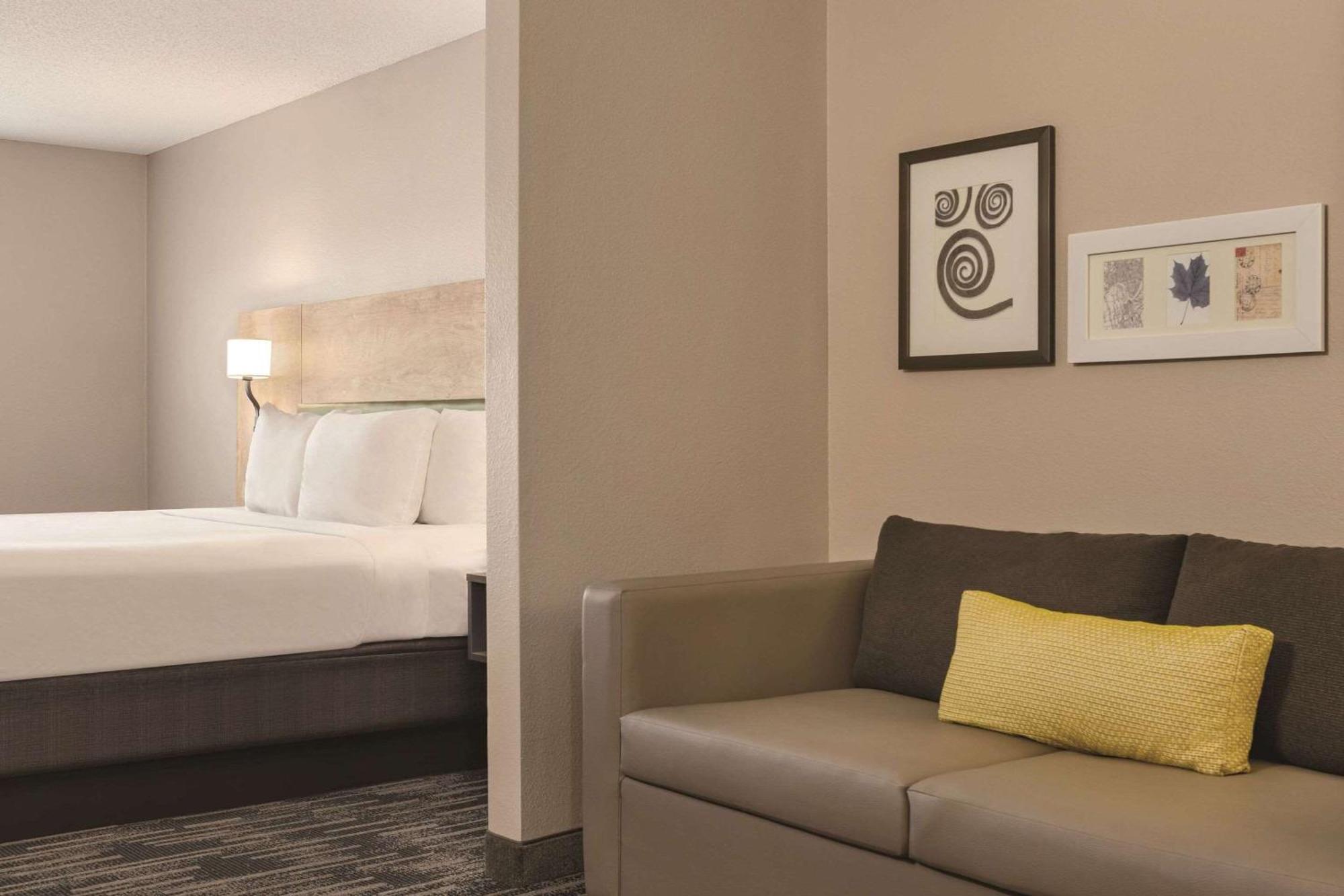 Country Inn & Suites By Radisson, St Cloud East, Mn Сент-Клауд Экстерьер фото