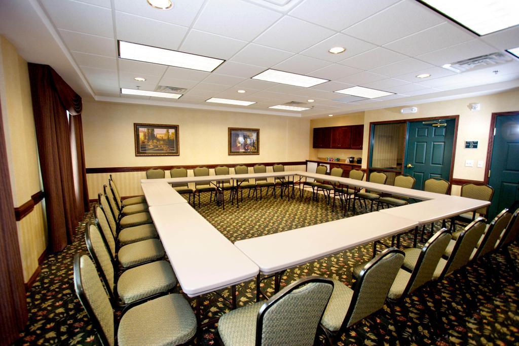 Country Inn & Suites By Radisson, St Cloud East, Mn Сент-Клауд Экстерьер фото