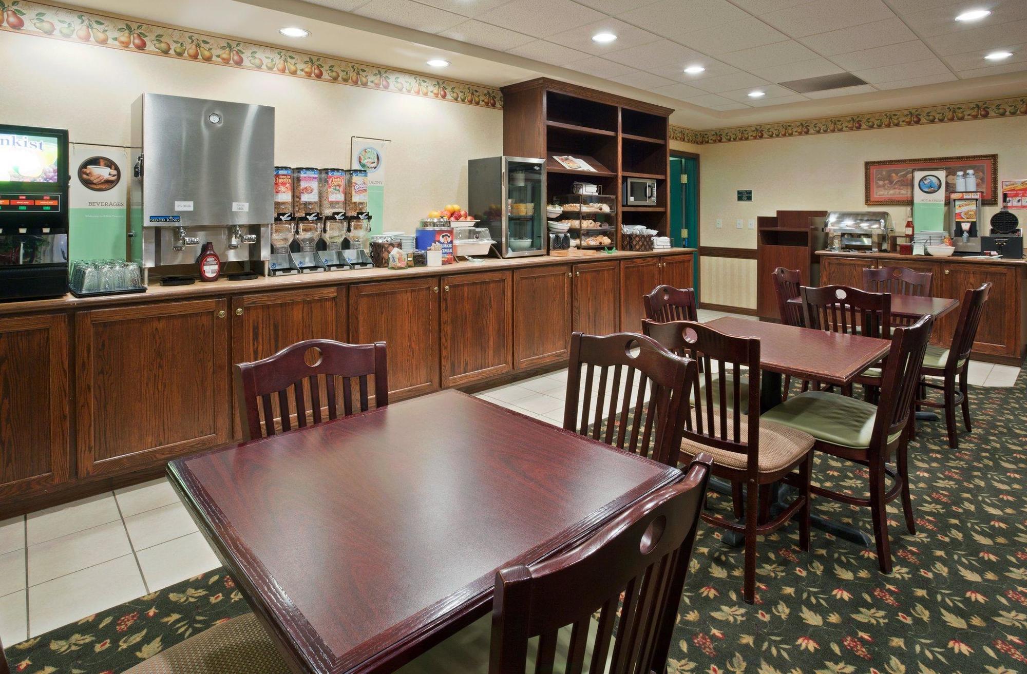 Country Inn & Suites By Radisson, St Cloud East, Mn Сент-Клауд Экстерьер фото